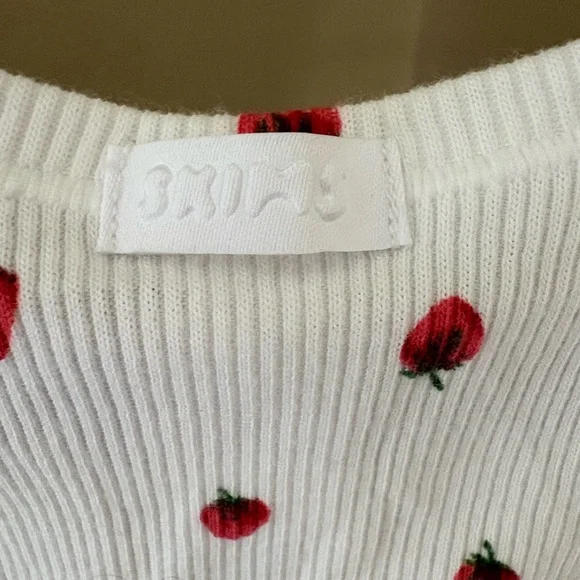 SKIMS Strawberry 🍓Set - Picture 5 of 6